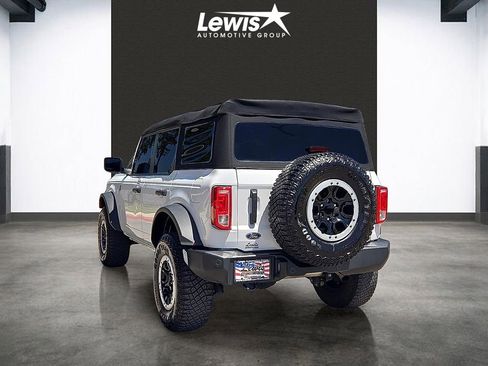 Used 2023 Ford Bronco Big Bend w/ Sasquatch Package AWD/4WD image 3