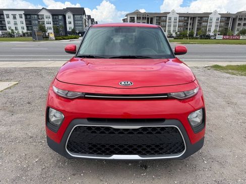 Used 2021 Kia Soul LX FWD image 3