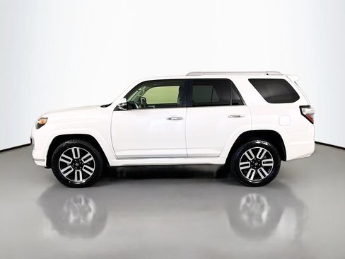 Used 2023 Toyota 4Runner Limited AWD/4WD image 2
