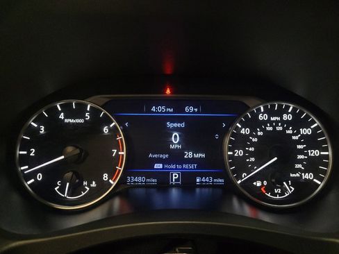 Used 2024 Nissan Altima 2.5 SV image 23