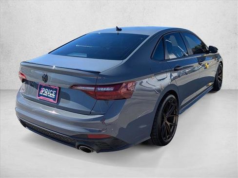 Used 2024 Volkswagen Jetta GLI 40th Anniversary Edition image 5