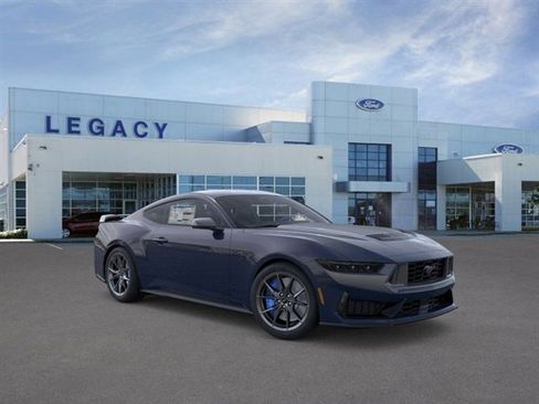 New 2026 Ford Mustang Dark Horse image 7