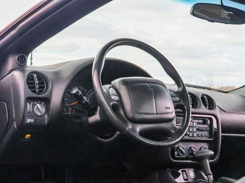 Used 2001 Pontiac Firebird Trans Am image 24