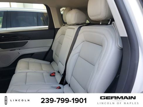 New 2026 Lincoln Nautilus Premier AWD/4WD image 19