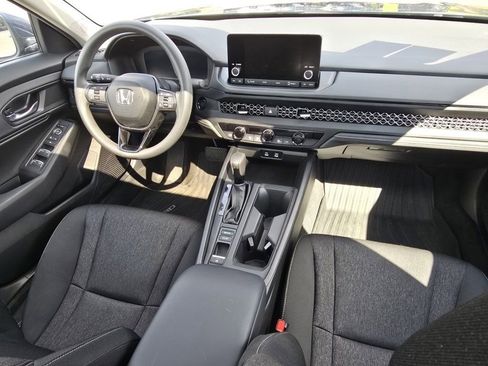 Used 2024 Honda Accord EX image 19