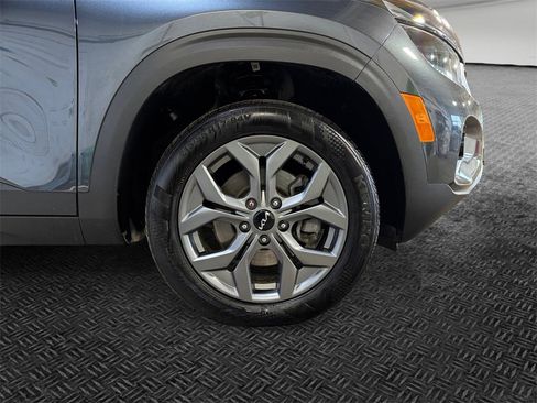 Certified 2024 Kia Seltos S image 10