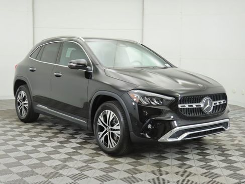 Certified 2025 Mercedes-Benz GLA 250 GLA 250 image 3