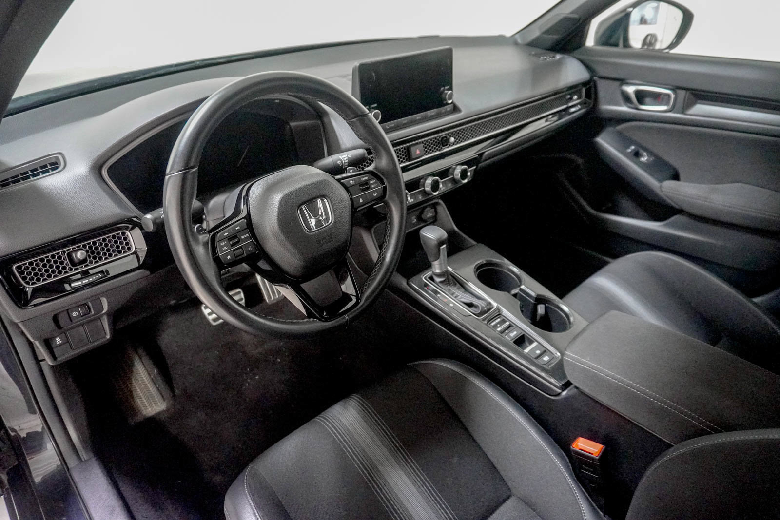 Used 2025 Honda Civic Sport image 20