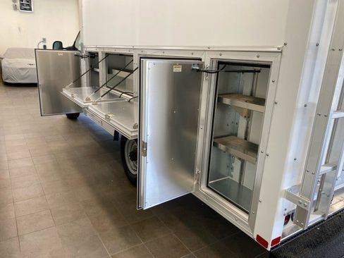 New 2026 Ford E-350 and Econoline 350 Super Duty w/ Power Equipment Group RWD image 6