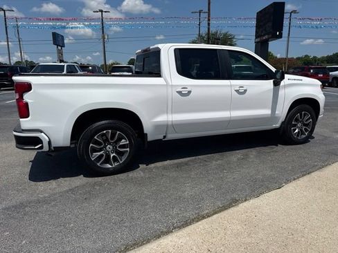 Used 2024 Chevrolet Silverado 1500 RST w/ Convenience Package II RWD image 16