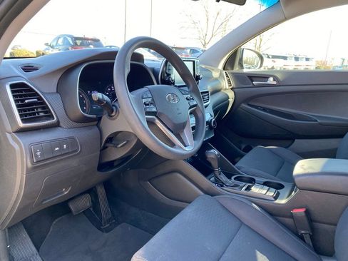 Used 2019 Hyundai Tucson SE w/ Cargo Package image 9