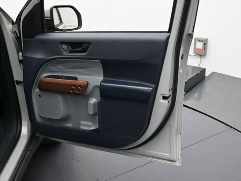 Certified 2022 Ford Maverick Lariat w/ Lariat Luxury Package image 27