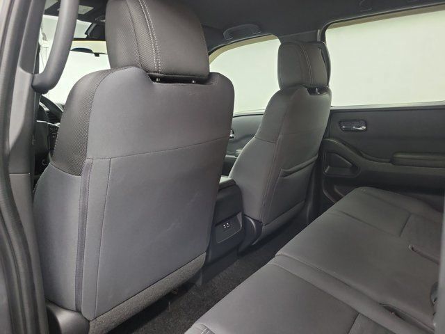 Used 2023 Nissan Frontier SV w/ Midnight Edition Package AWD/4WD image 13