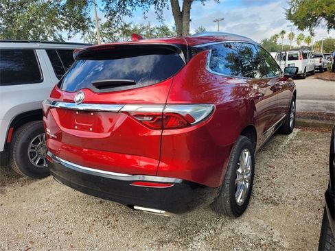 Used 2023 Buick Enclave Premium w/ Experience Buick Package image 7