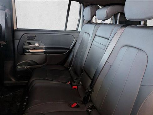 New 2026 Mercedes-Benz GLB 250 image 17