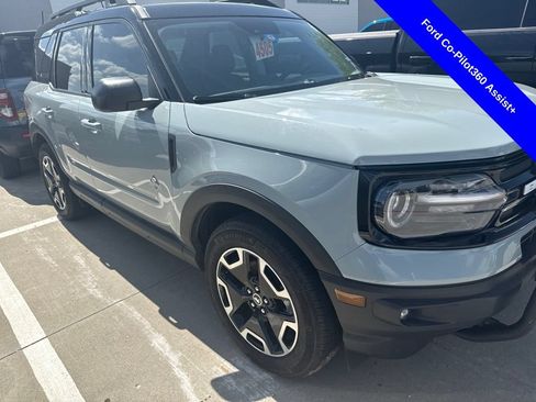 Used 2023 Ford Bronco Sport Outer Banks w/ Tech Package AWD/4WD image 10