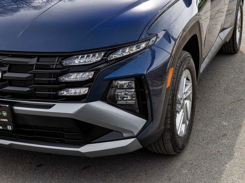 Used 2025 Hyundai Tucson SE image 36