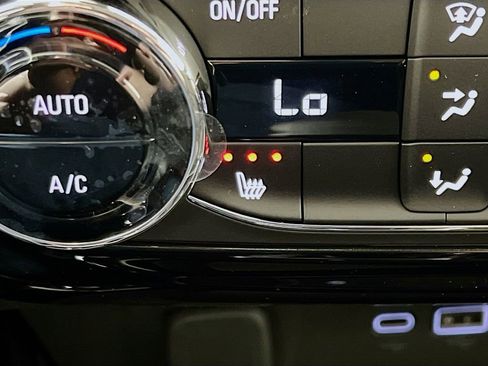 New 2026 Chevrolet Trax ACTIV image 19