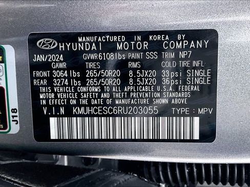 Certified 2024 Genesis GV80 3.5T image 32