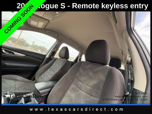 Used 2016 Nissan Rogue S image 8