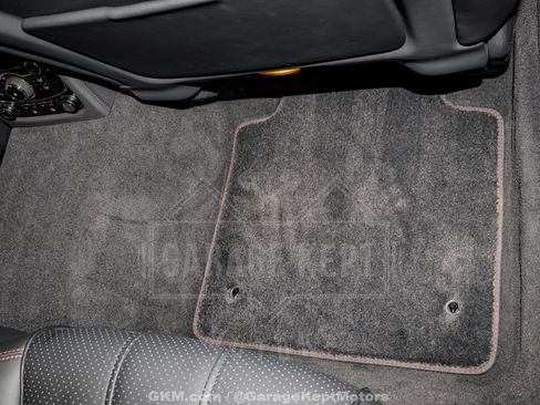 Used 2015 Jaguar XJ R LWB image 89