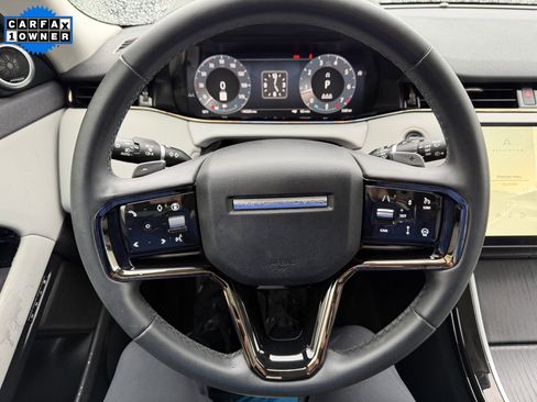 Used 2024 Land Rover Range Rover Evoque S image 21