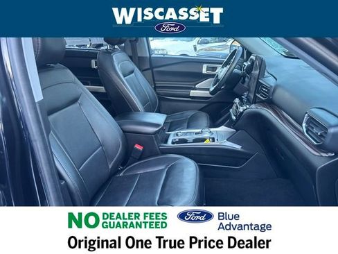 Certified 2022 Ford Explorer Limited w/ Limited Technology Package image 5