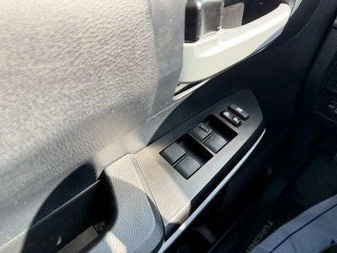 Used 2019 Toyota Tundra SR5 image 17
