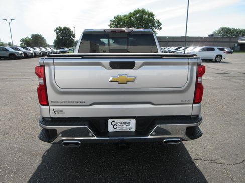 Certified 2022 Chevrolet Silverado 1500 LTZ w/ LTZ Premium Package AWD/4WD image 6