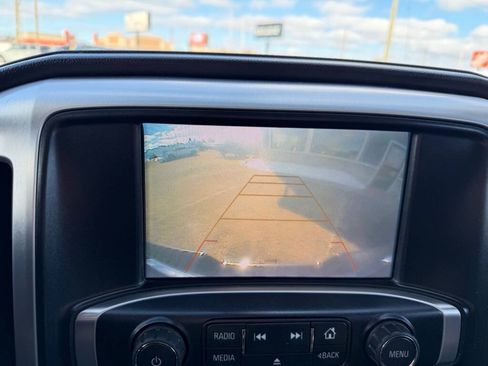 Used 2018 GMC Sierra 2500 SLT w/ Snow Plow Prep Package AWD/4WD image 29