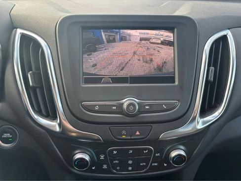 Used 2024 Chevrolet Equinox LT image 23