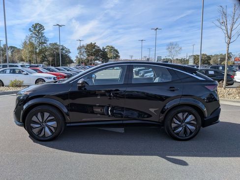 Used 2023 Nissan Ariya FWD image 6