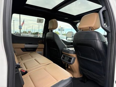 Certified 2024 Ford F250 Lariat w/ Lariat Ultimate Package AWD/4WD image 15