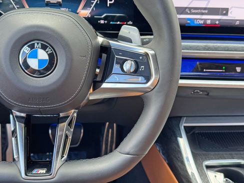 Used 2023 BMW 740i w/ Parking Assistance Package RWD image 25