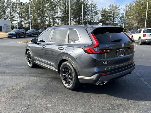 Used 2023 Honda CR-V Sport image 9