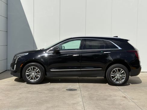 Certified 2023 Cadillac XT5 Premium Luxury AWD/4WD image 4