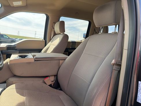 Used 2018 Ford F150 XLT w/ Equipment Group 302A Luxury image 10