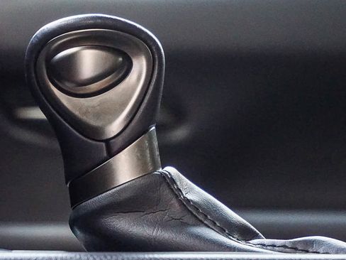 Certified 2024 Lexus UX 250h FWD image 20