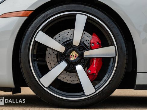 Used 2022 Porsche 911 Carrera S w/ Sport Package RWD image 8
