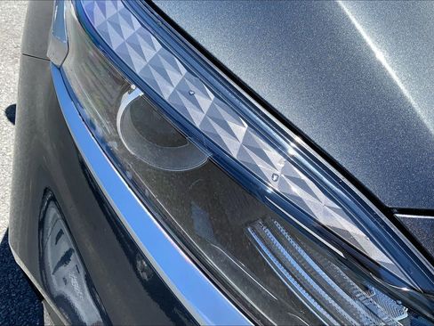 Used 2023 Kia Forte LXS w/ LXS Technology Package FWD image 29