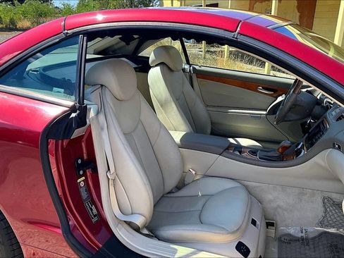 Used 2003 Mercedes-Benz SL 500 image 8