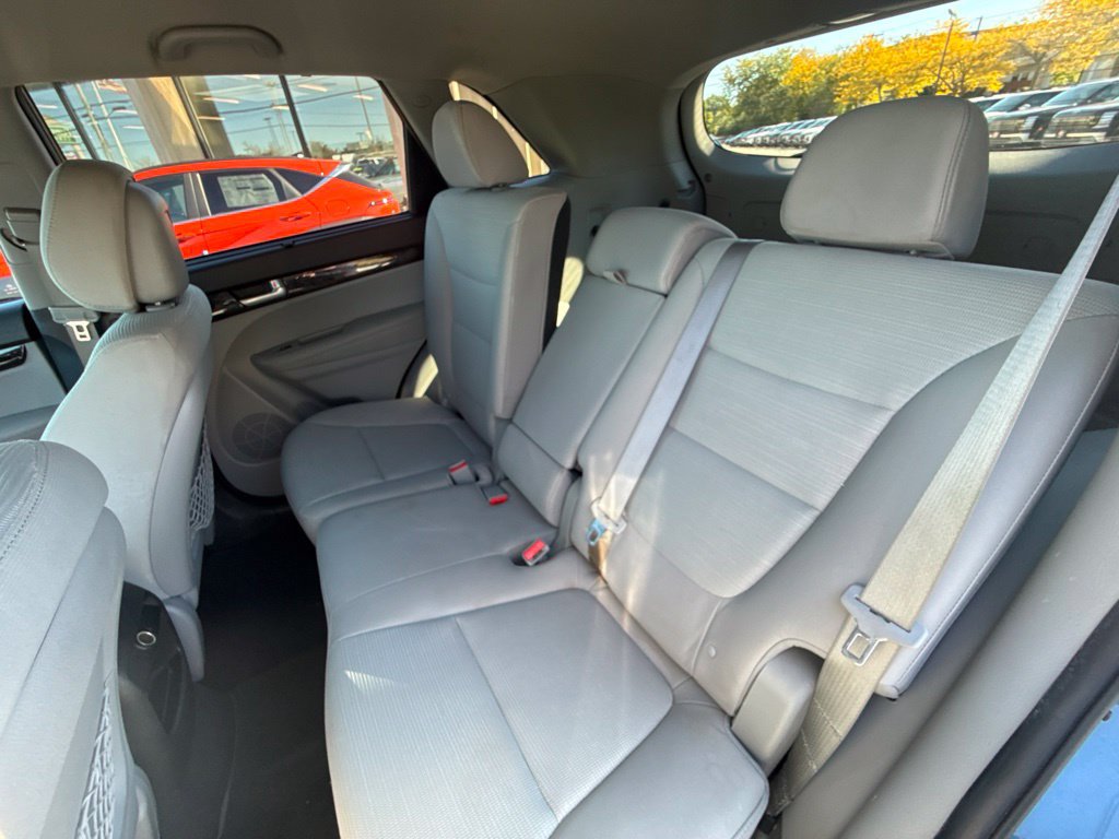 Used 2014 Kia Sorento LX AWD/4WD image 30