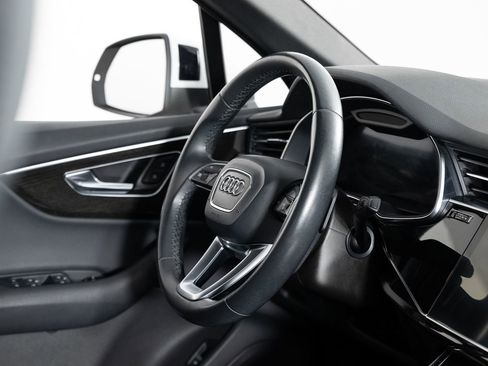 Used 2021 Audi Q7 2.0T Premium w/ Convenience Package image 30