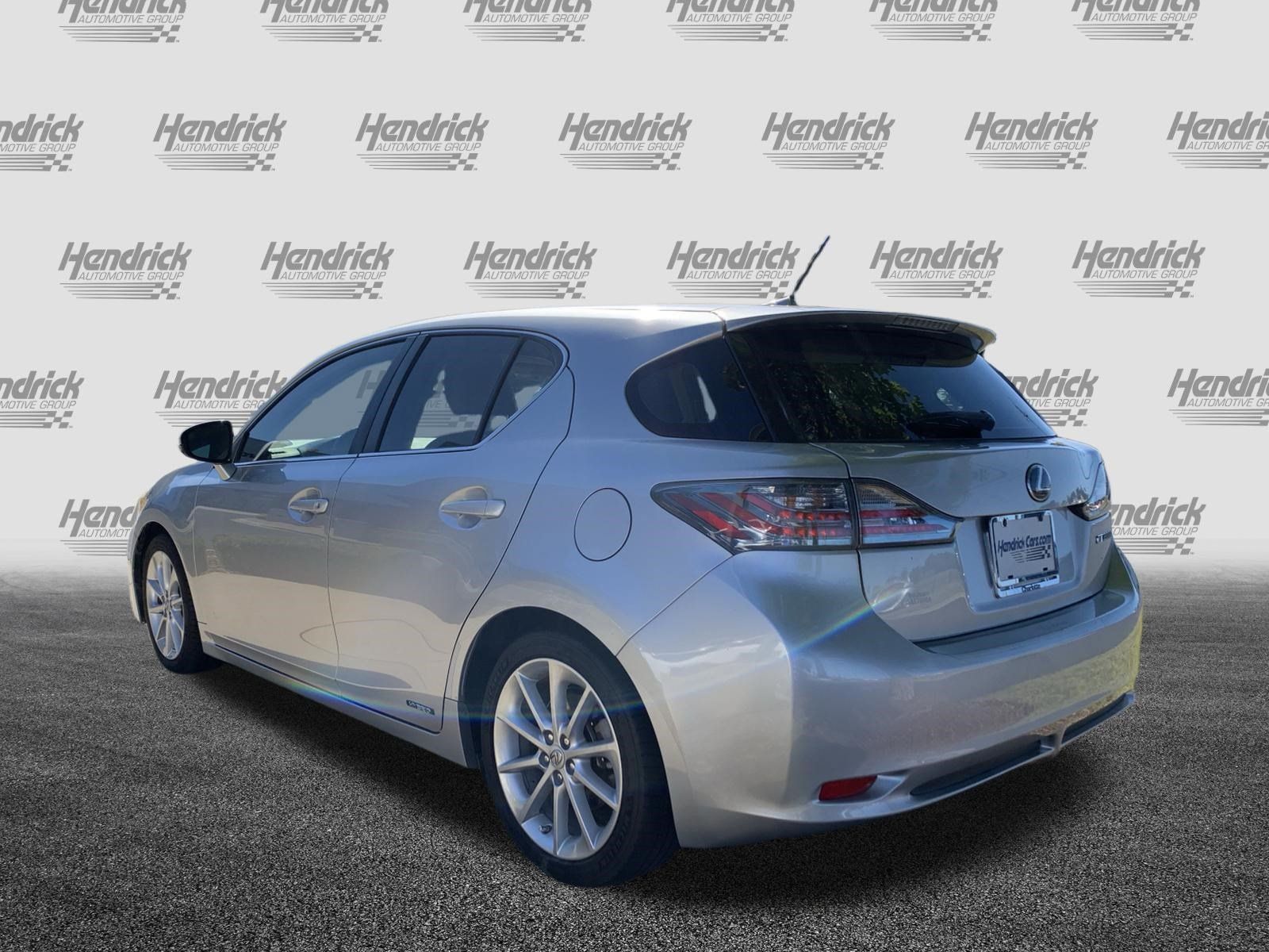 Used 2013 Lexus CT 200h FWD image 8