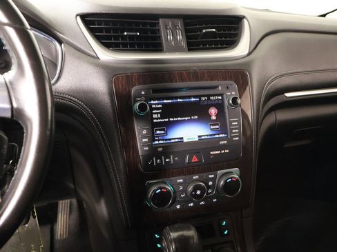 Used 2016 Chevrolet Traverse LT w/ Traveler's Package FWD image 5