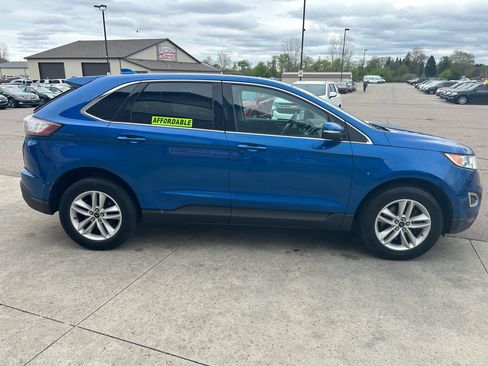Used 2018 Ford Edge SEL AWD/4WD image 4