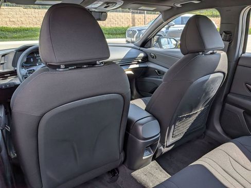New 2026 Hyundai Elantra SEL Sport Premium FWD image 24