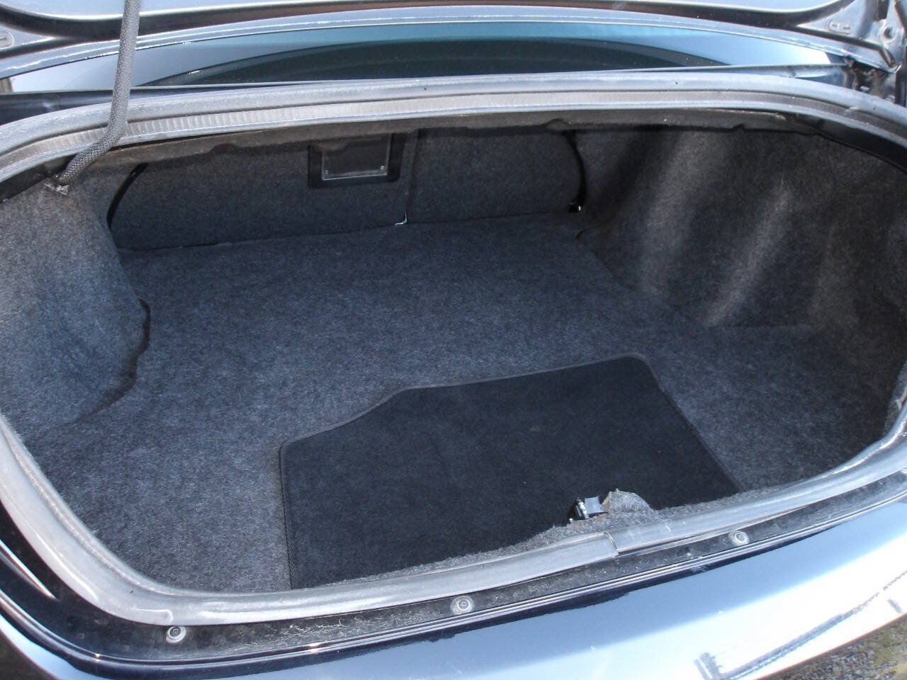 Used 2013 Chrysler 200 LX FWD image 22