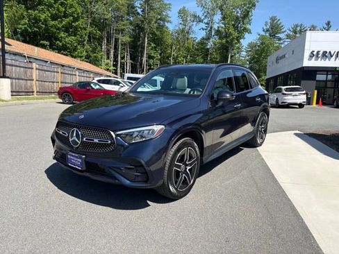 Used 2023 Mercedes-Benz GLC 300 4MATIC image 16