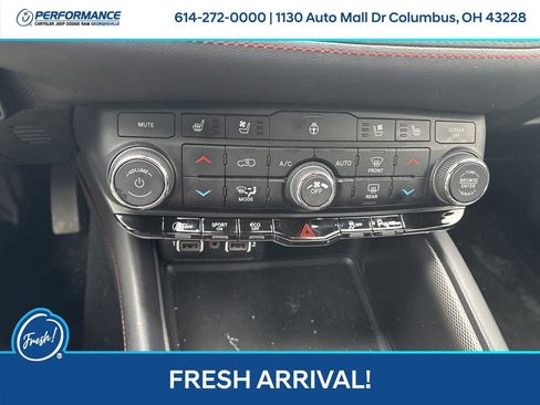 Used 2024 Dodge Durango GT image 25